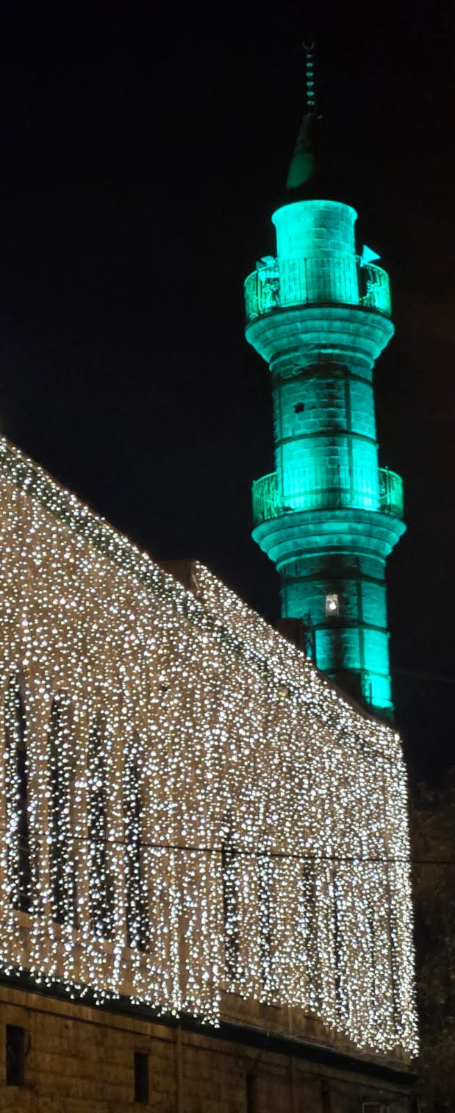 مسجد الجرينة حيفا يحيي صلاة التراويح وامسية ايمانية رمضانية مع الشيخ حسني لحام